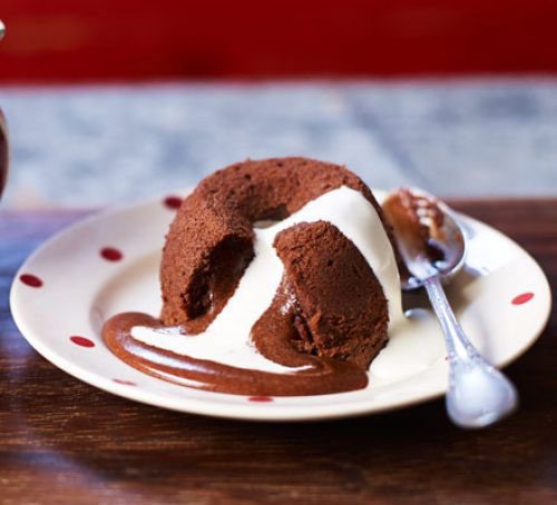 dessert-main-image-molten-cake-0fbd4f2